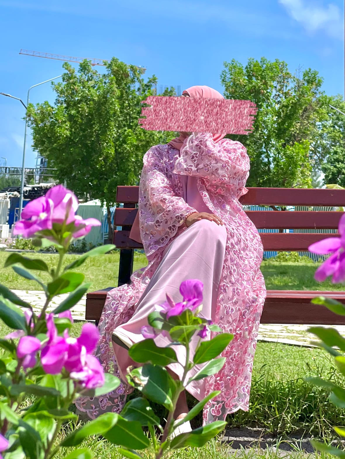 Lace Blossom Abaya (Pink) – Limited Edition